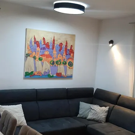 Apartment Luna *